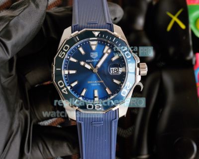Replica Tag Heuer Aquaracer 300M Quartz Watch Blue Dial Blue Rubber